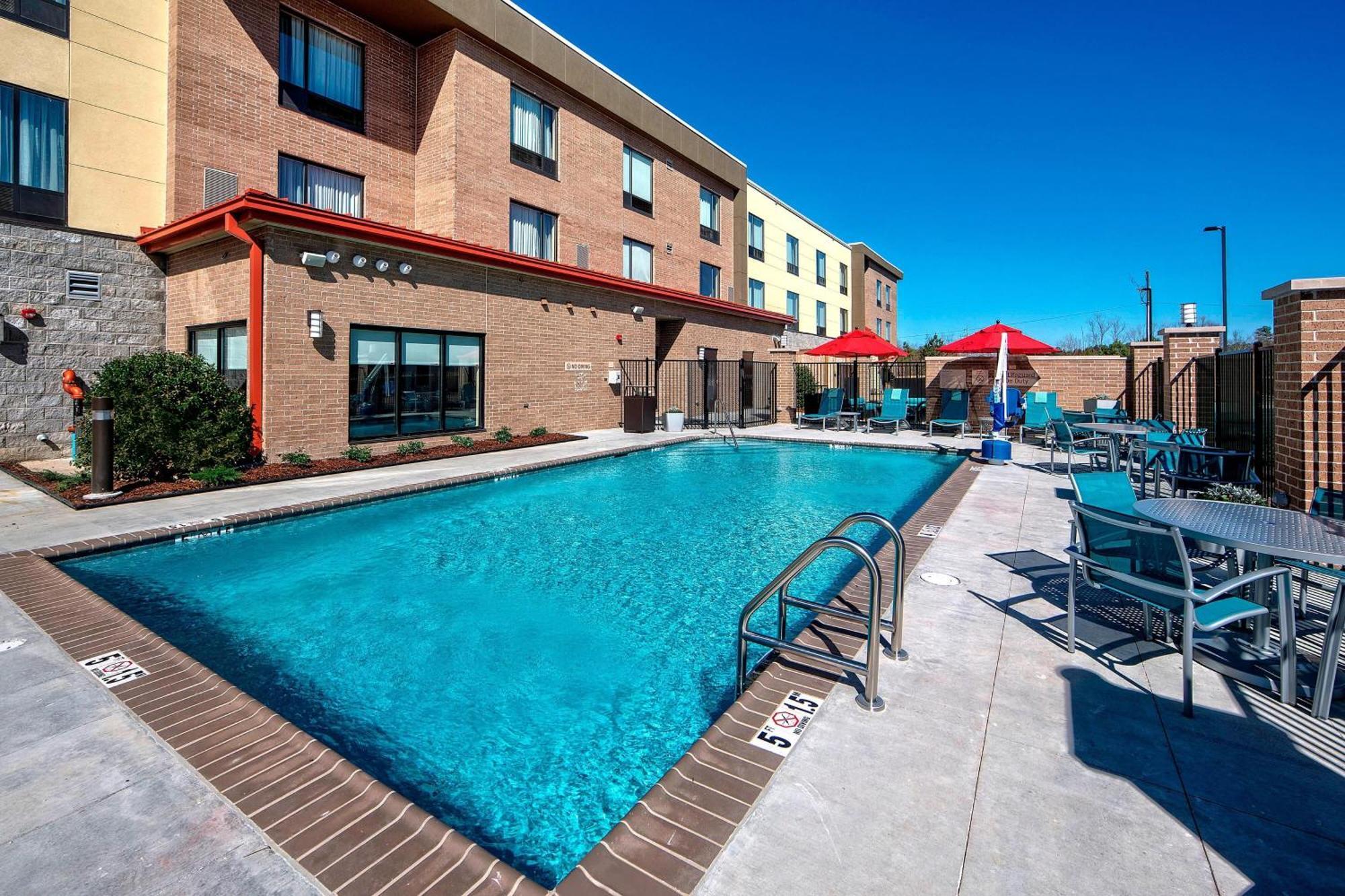 Towneplace Suites By Marriott Hattiesburg Εξωτερικό φωτογραφία